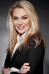 Shana Davis